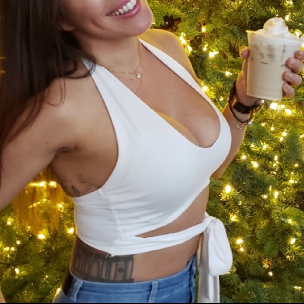 2BE ME FASHION white wrap crop top